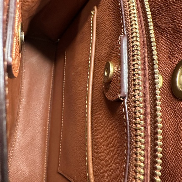 Coach Willow Bucket Tan and Red Heart Print Shoulder Crossbody Bag EUC + Dusty - Picture 15 of 16